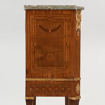 A Gustavian secretaire by Gottlieb Iwersson, master 1778.