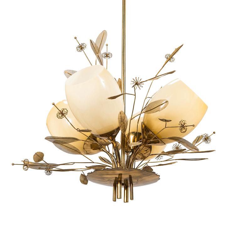 Paavo Tynell, A mid-20th-century '9029/4' chandelier for Taito, Finland.