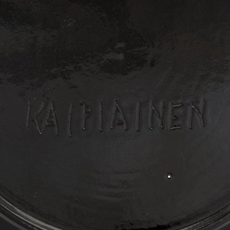 Birger Kaipiainen, dekorationsfat, stengods signerad Kaipiainen.