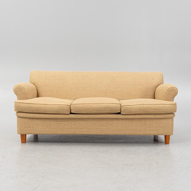 Josef Frank, soffa modell 678, OH Sjögren för Firma Svenskt Tenn.