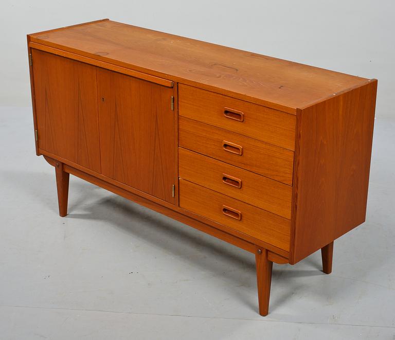 SIDEBOARD, 1950/60-tal.