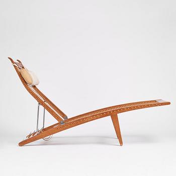 Hans J. Wegner, an oak lounge chair model "JH 524", Johannes Hansen, Copenhagen.