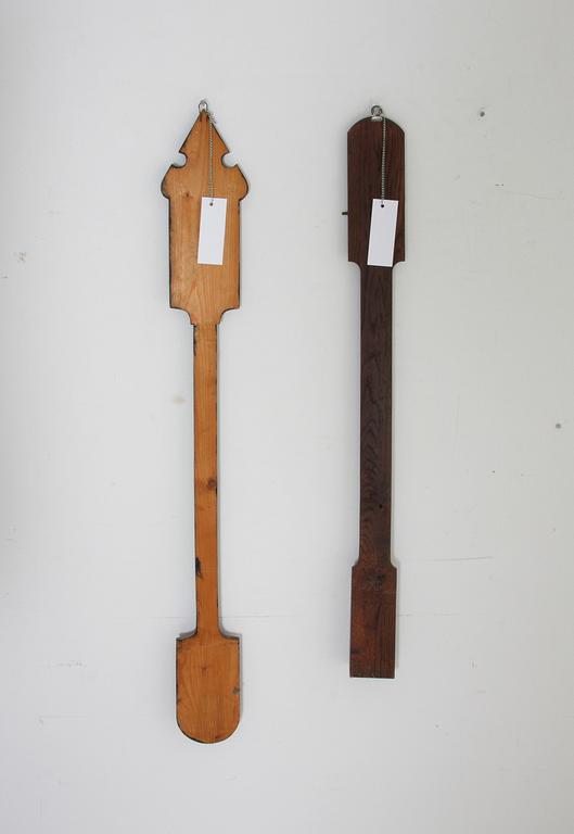 BAROMETRAR, 2 st, jugend, 1900-talets första hälft.