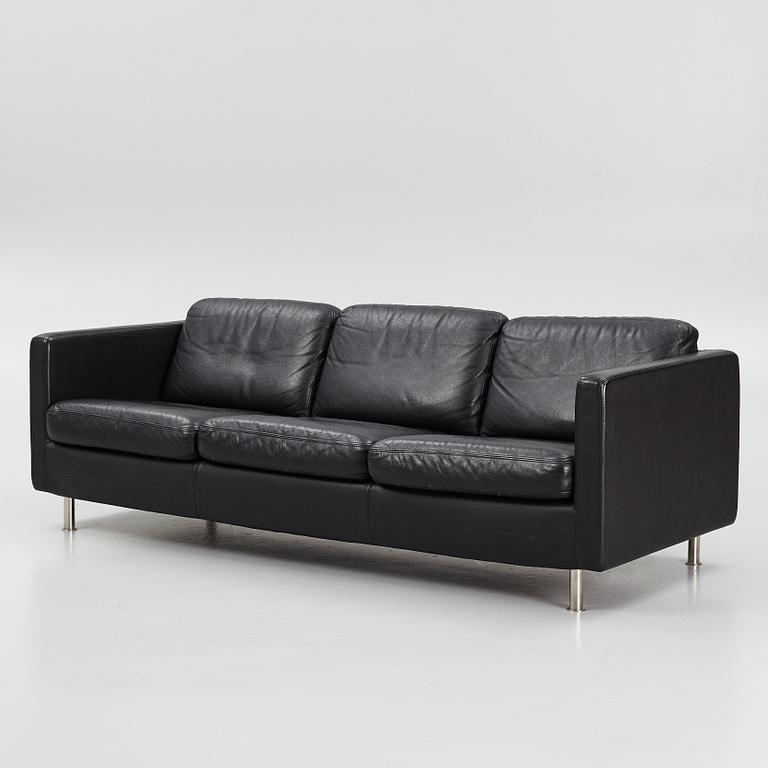 Soffa, "Johan", Dux, 2000-tal.
