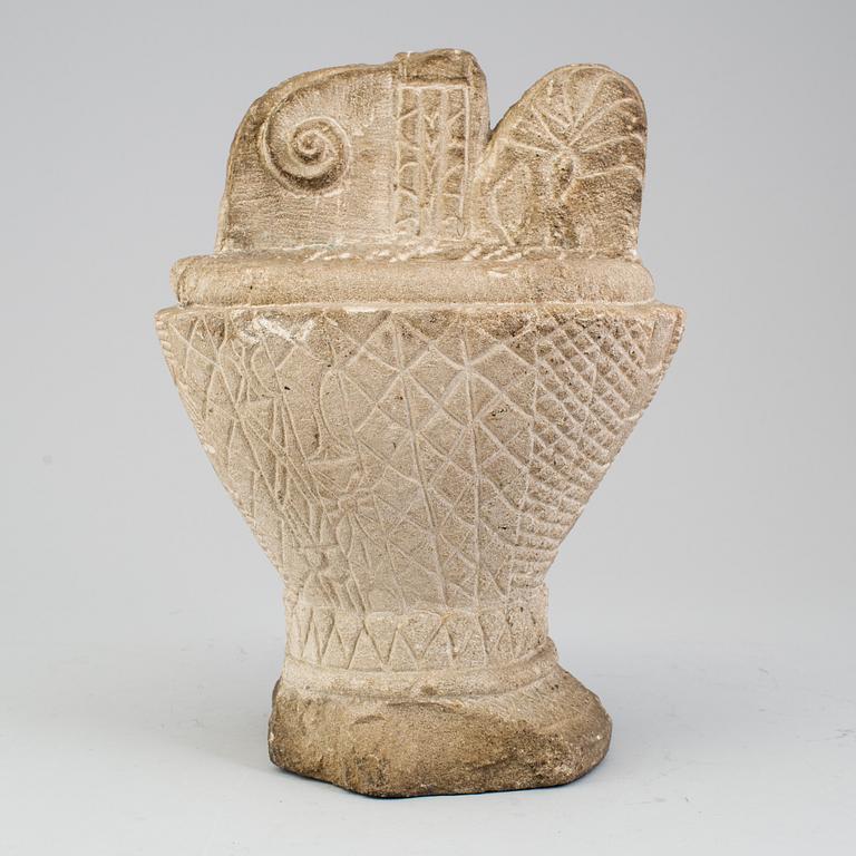 A Mesoamerican Zoomorphic carved stone sculpture.