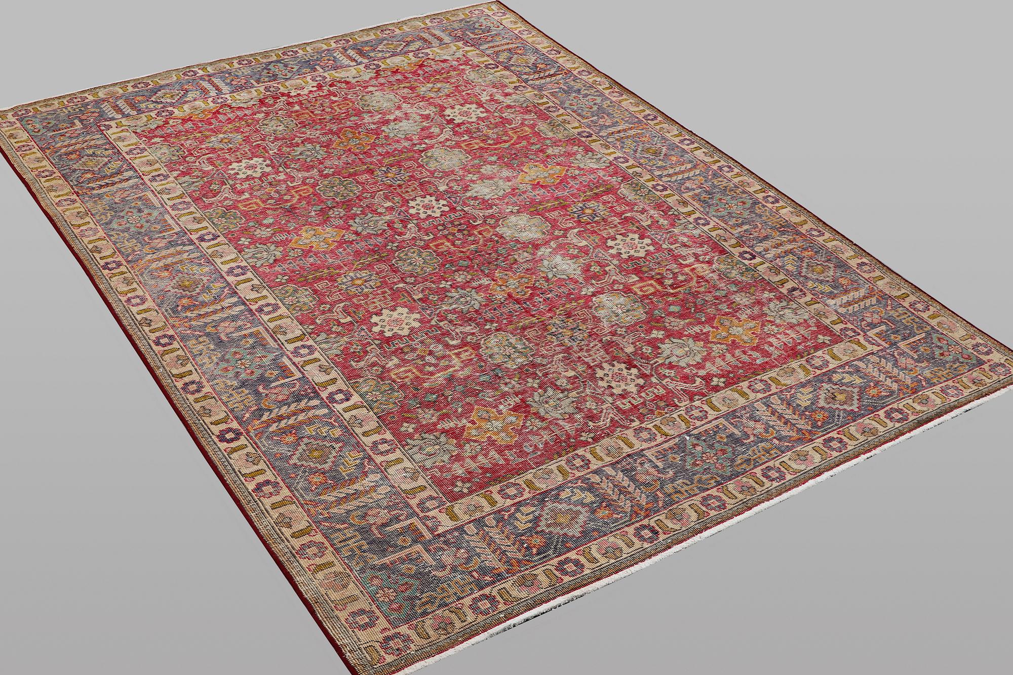 A carpet, Persian, Vintage Design, ca 280 x 190 cm.