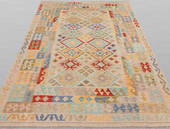 Matta, Kelim, ca 289 x 204 cm.