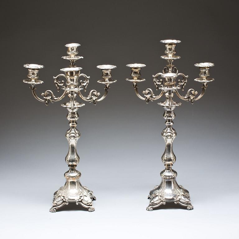 KANDELABRAR, ett par, nysilver, 1900-talets första del.