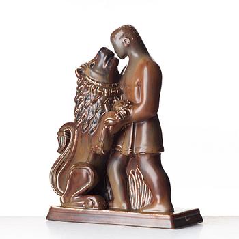 Gunnar Nylund, skulptur, "Androcles och lejonet", Rörstrand 1950-tal.