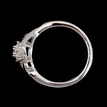 RING, silver och 10K roséguld med diamanter tot ca 0.20 ct.