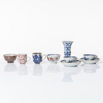 Porcelain, 7 pieces, China, 18th-19th century.