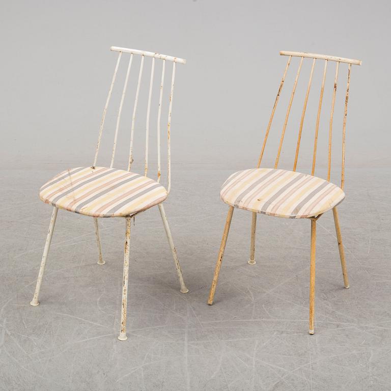 A pair of mid 20th century chairs.