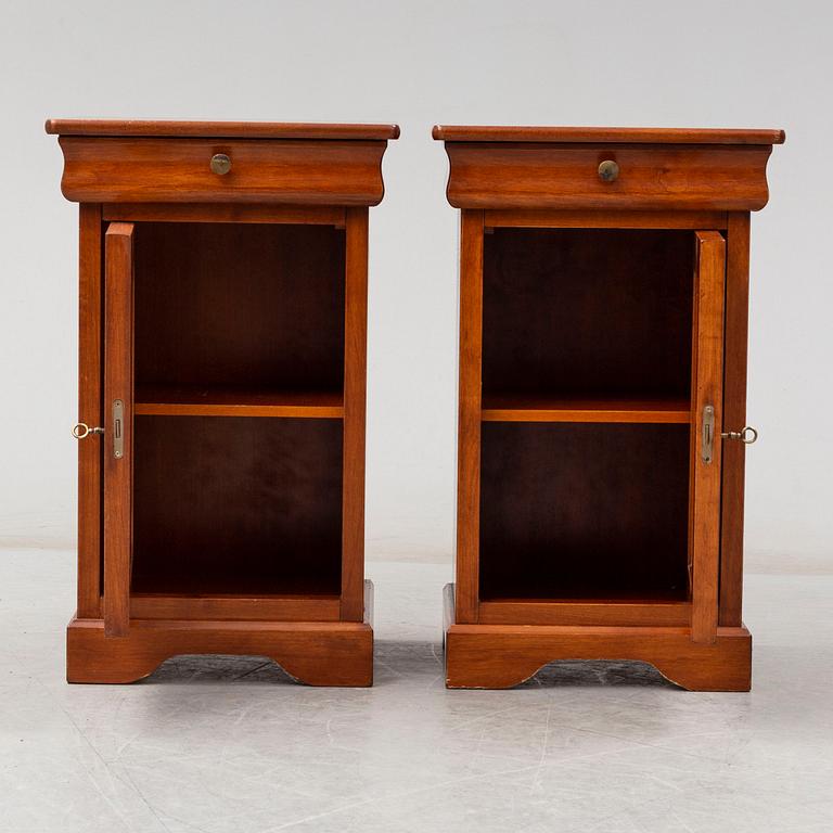 A pair of Italian bedside tables, Consorzio Mobili, second half of the 20th century.