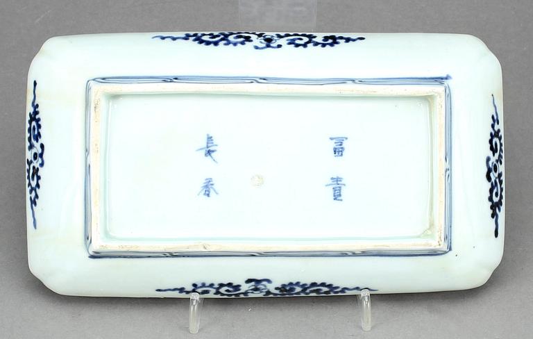 FAT, porslin, Imari, Japan 1700-tal.