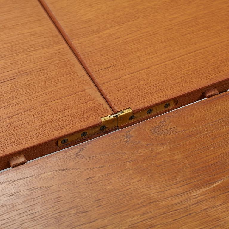 Hans Olsen, a five-piece teak fining suite from Frem Røjle, Denmark, 1950's/60's.