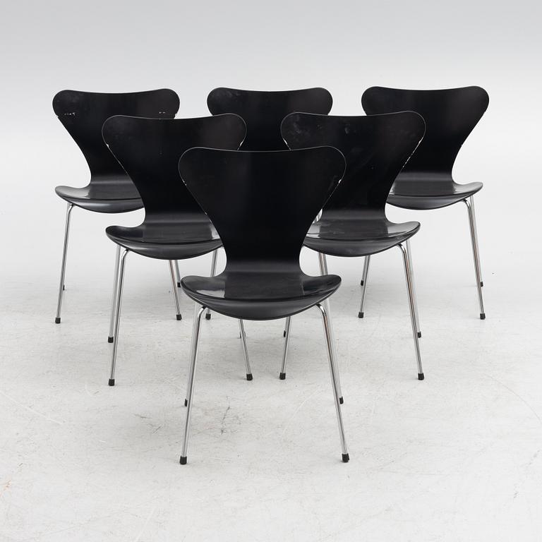 Arne Jacobsen, 6 'Serie 7' chairs, Fritz Hansen 20th century.