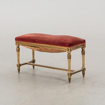 TABURETT, gustaviansk stil 1900-tal.