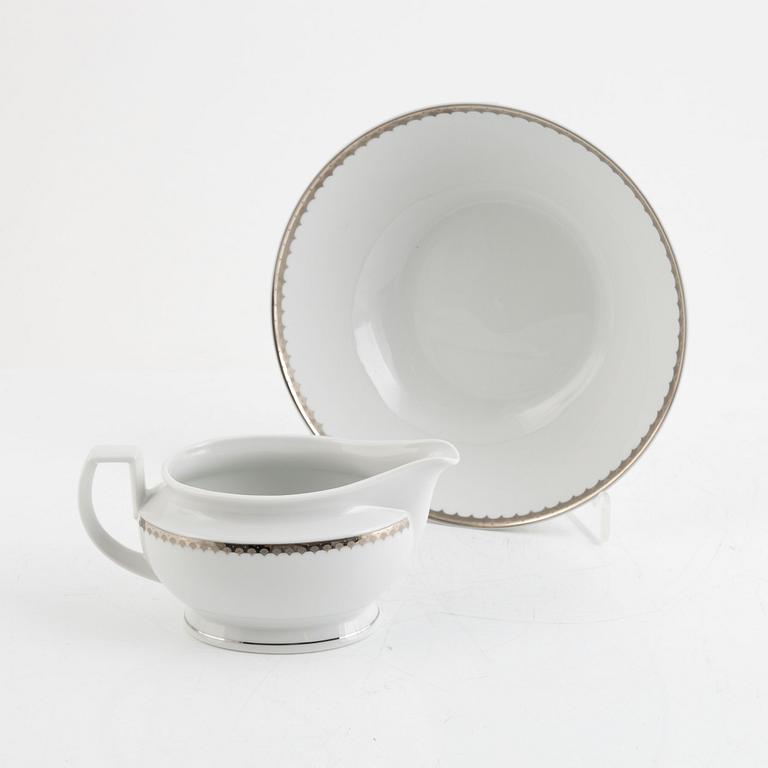 Sigvard Bernadotte, a 26 piece "Marianne" porcelain dinner service, Christineholm, Sweden.