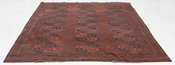 Carpet, semi-antique Ersari, approx. 346 x 228 cm.