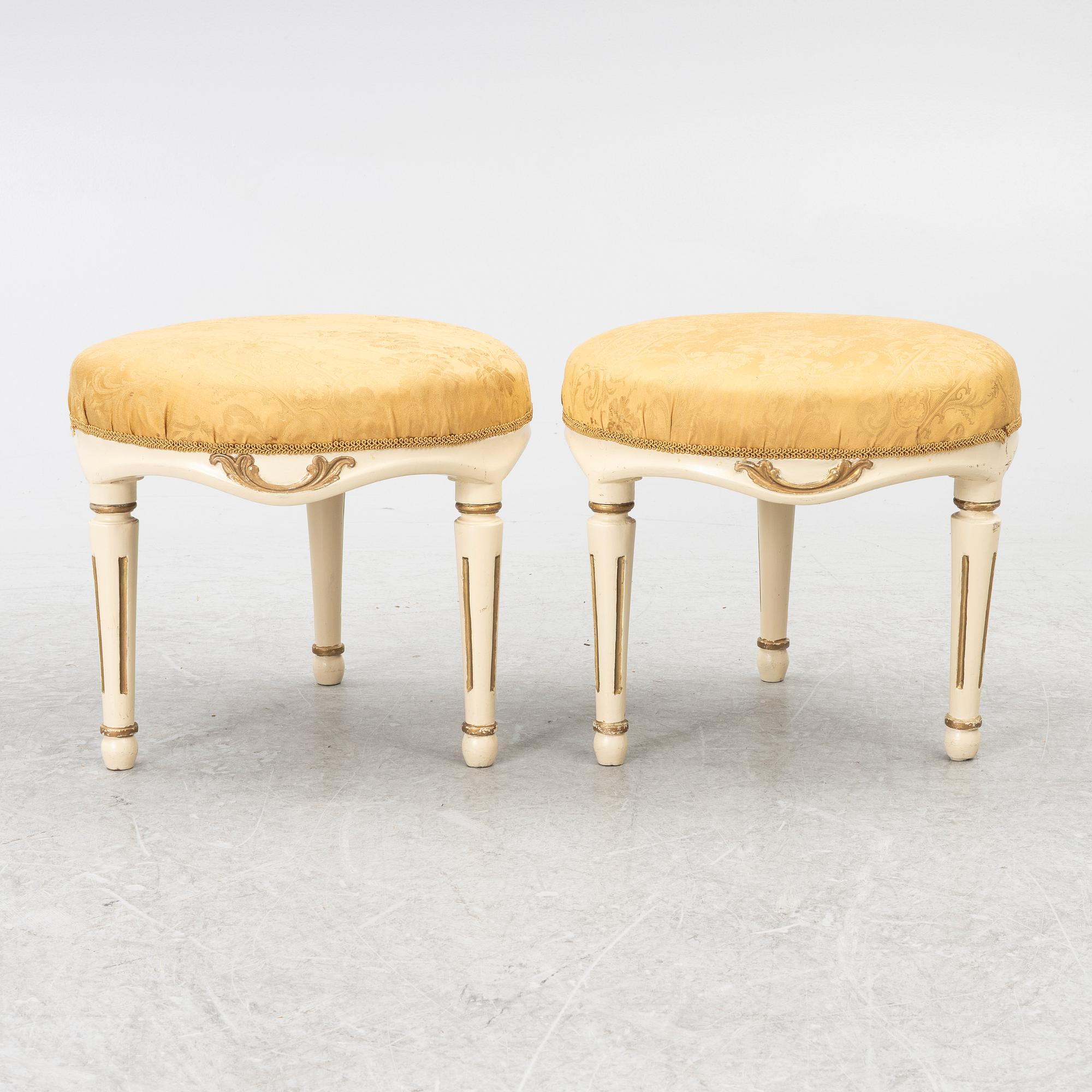 A pair of Gustavian stools, Sweden, late 18th century.