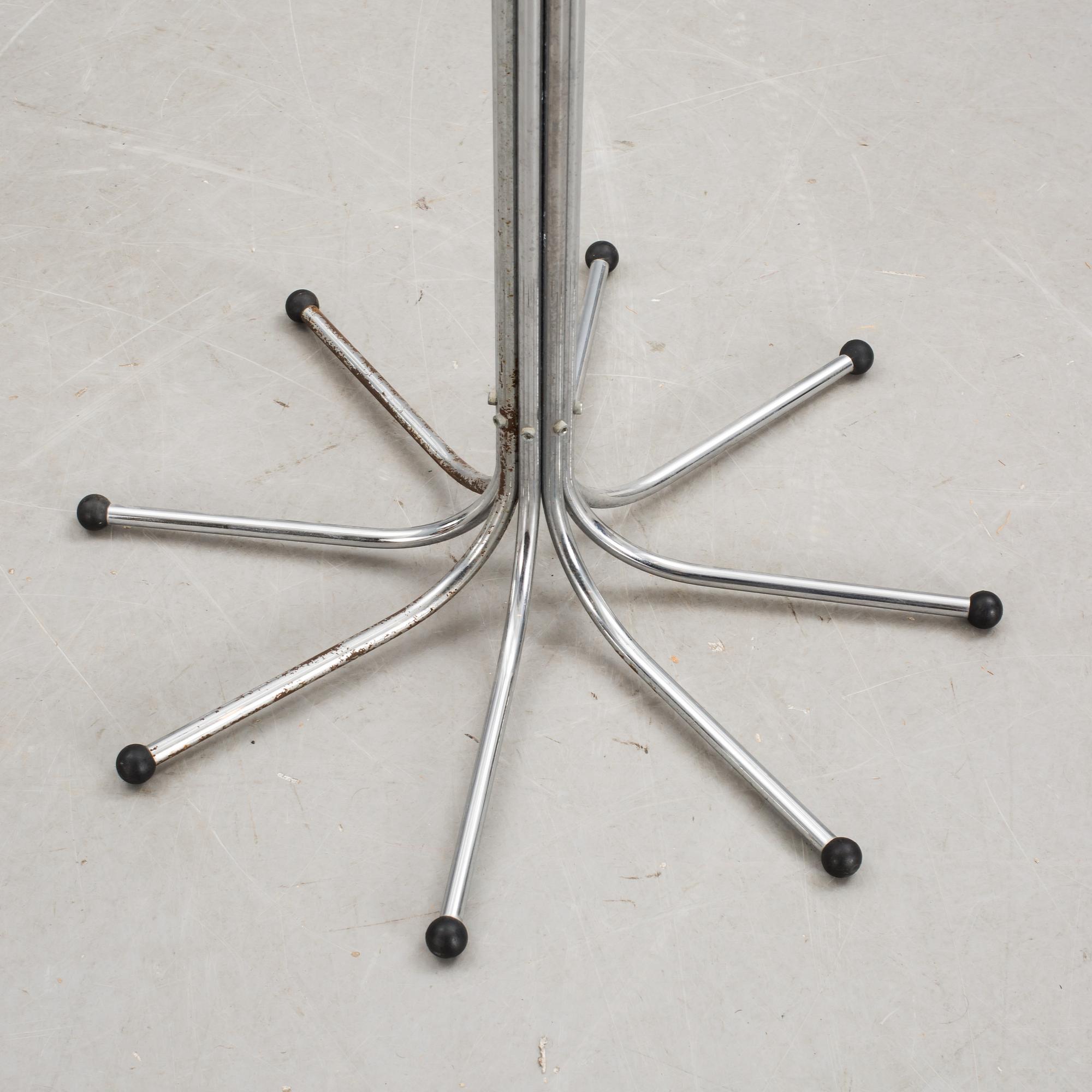 TAMBURMAJOR, "Coat Tree", Sidse Werner, Fritz Hansen, 1900-talets sista kvartal.