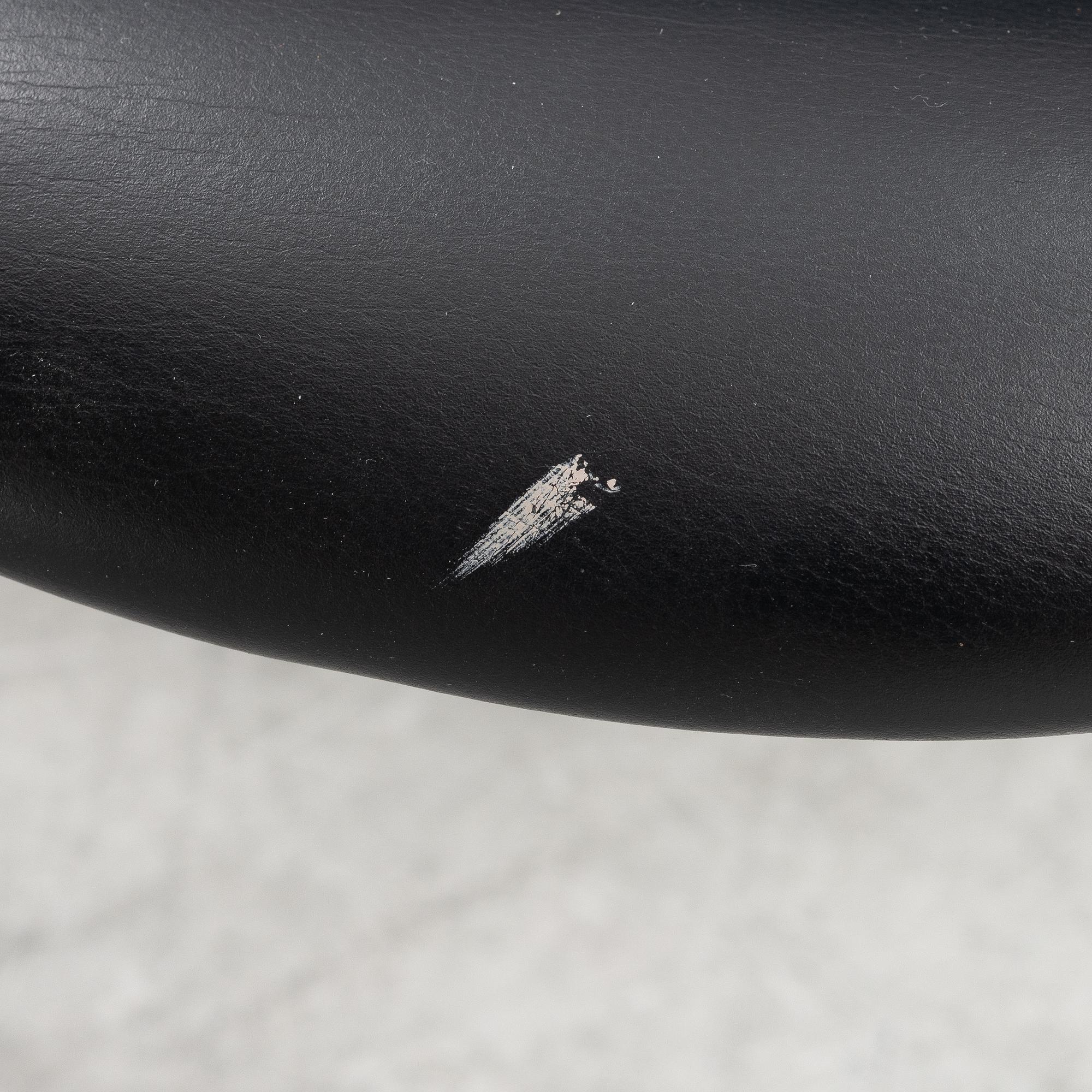 Arne Jacobsen, stolar, 6 stycken "Sjuan" Fritz Hansen, 2000-tal.