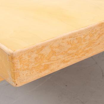 Bruno Mathsson, a 'Berlin' birch wood daybed, Firma Karl Mathsson, Sweden, 1964.