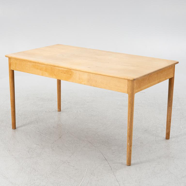 Hans J Wegner, an AT-305 oak desk from Andreas Tuck Denmark.