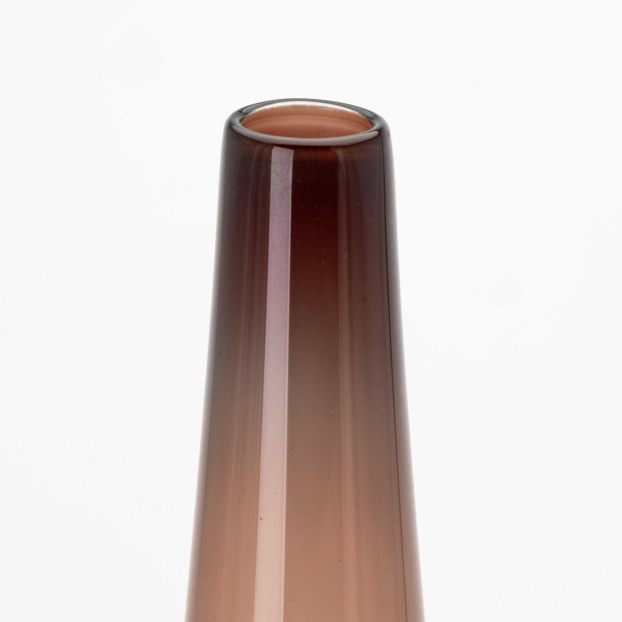 Nils Landberg, Tulip glass, Orrefors, 1957.