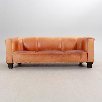 Josef Hoffmann, soffa och fåtölj  "Palais Stoclet" för Wittmann Österrike sent 1900-tal.