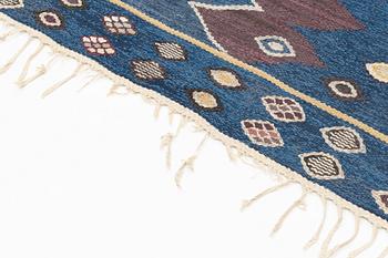 Barbro Nilsson, a carpet, "Snäckorna", tapestry weave, ca 215 x 143 cm, signed AB MMF BN.
