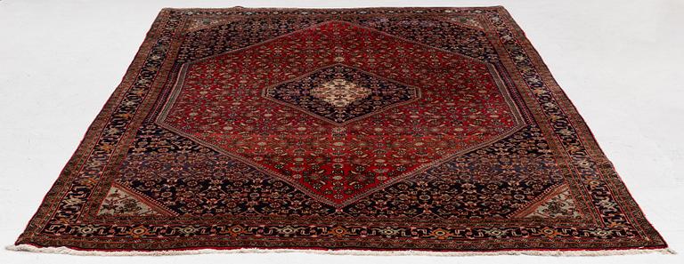 A Bidjar carpet, c. 330 x 220 cm.