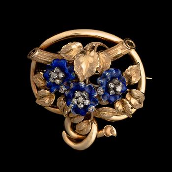 A BROOCH, 18K gold, rose cut diamonds, enamel.