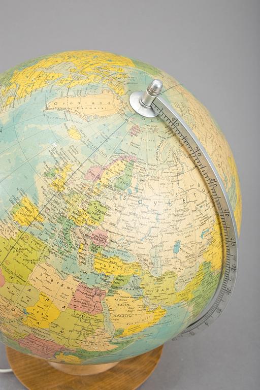 JORDGLOB. 1900-talets andra hälft.