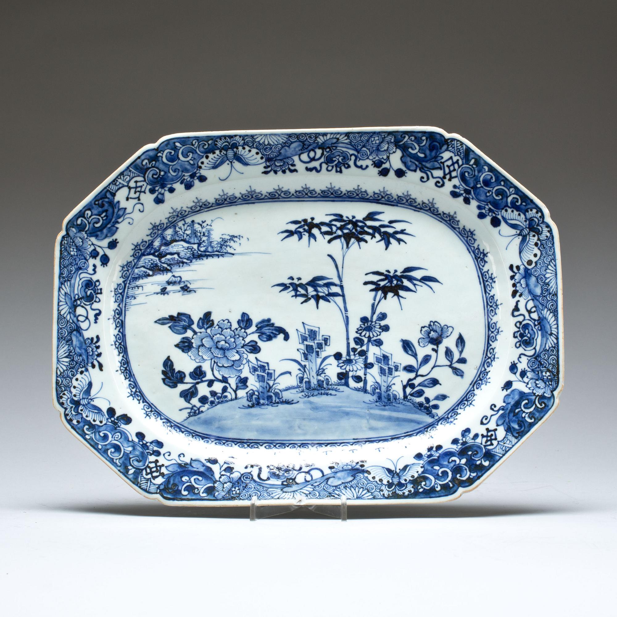 STEKFAT, porslin, Kina, Qing dynastin, Qianlong, (1736-1795).