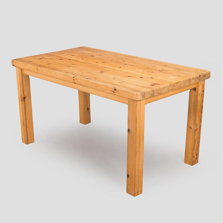 Ben af Schultén, matbord, modell 852, Artek 1970-tal.