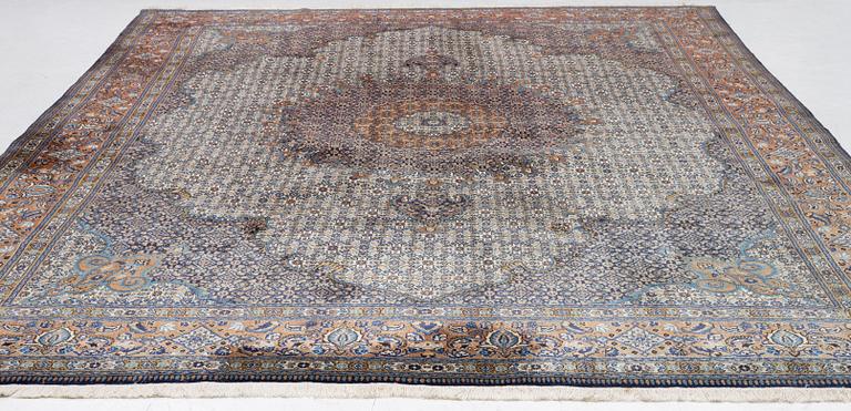 Rug, Moud, approx. 397 x 293 cm.