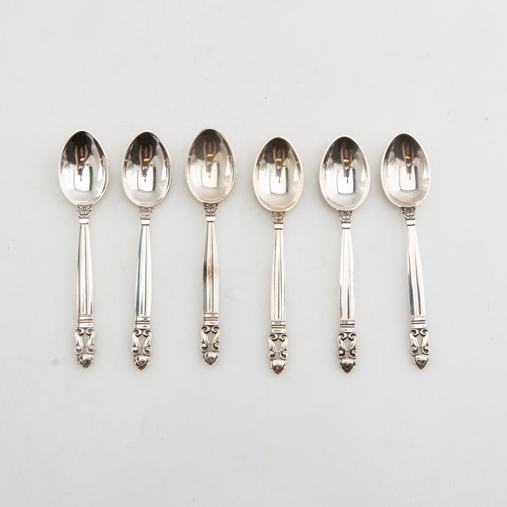 Johan Rohde, spoons 12 pcs "Konge/Achorn" sterling silver for Georg Jensen after 1945.