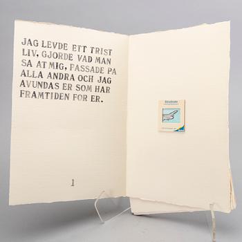 Barton Lidice Benes, objekt signerat och daterad 1980/82.