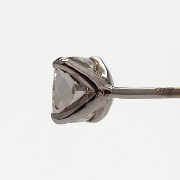 Korvakorut, briljanttihiotut timantit yhteensä 1,48 ct, 14K valkokultaa.