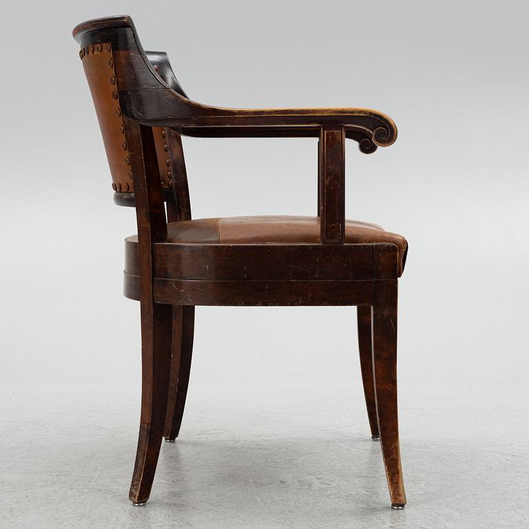 A chair, early 20th Century.