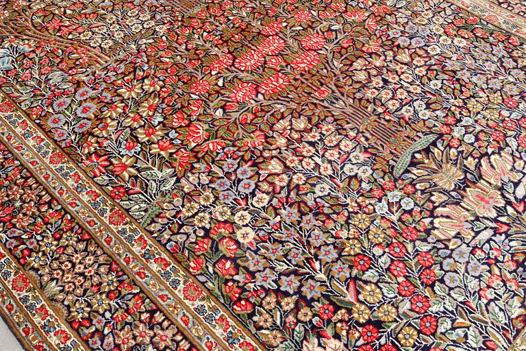 Matto, Kirman, noin 338 x 230 cm.