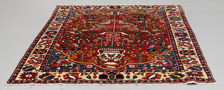 Matta, semiantik Bakthiari, ca 201 x 150 cm.