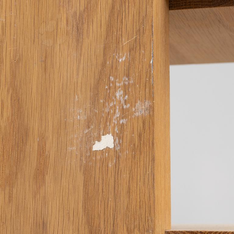 John Kandell, Shelf, "Pilaster", Källemo.