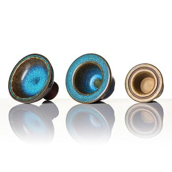 Wilhelm Kåge, a set of two "Farsta" stoneware vases and a footed bowl, Gustavsberg Studio 1956-60.