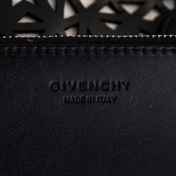 Givenchy, a 'Star Perforated Antigona Shopper' bag.