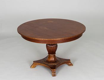 MÖBLEMANG 4 DELAR, 1900-talets första hälft.