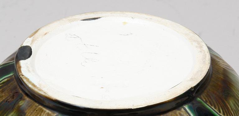 YTTERFODER. Flintgods.