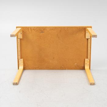 Alvar Aalto, barnmöbel, 5 delar, modell N65, Artek, Finland.