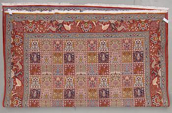 MATTA, orientalisk. Ca 295x242 cm.